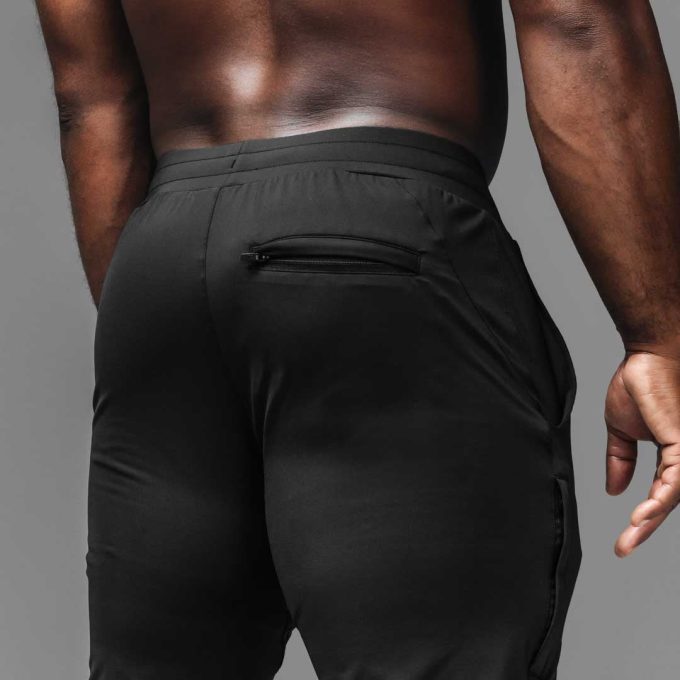 Core Performance Tapered Pant