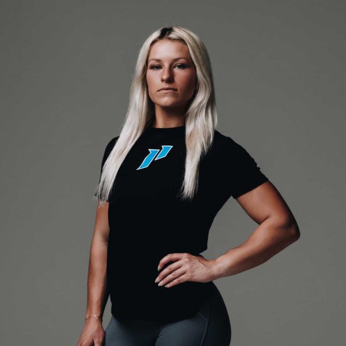 Women's Defend Tee