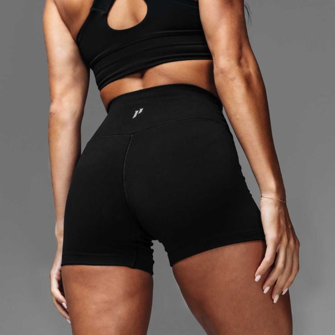 Essential Short - 4" Inseam
